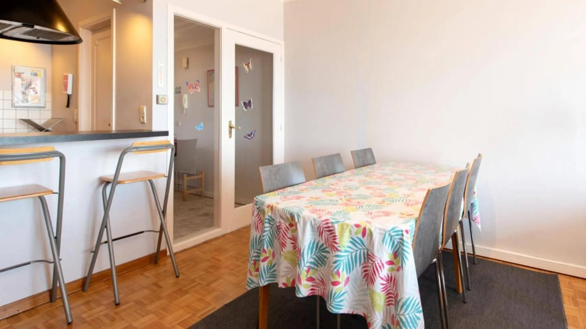 Apartment Appartement Met Zeezicht In Oostende Belgium